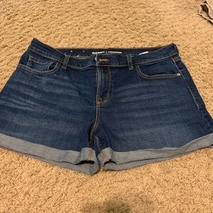 Old Navy Boyfriend Jean Shorts